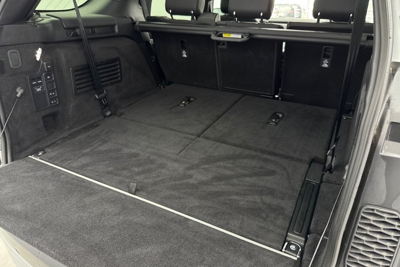 Used Land Rover Discovery 2023 for sale - 77607084: Photo 40