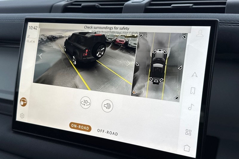 Used Land Rover Defender 2024 for sale - 76984335: Photo 12