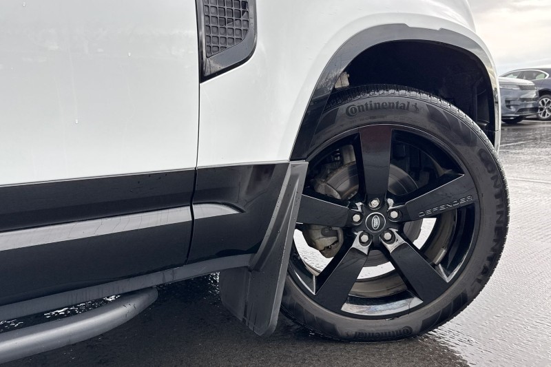 Used Land Rover Defender 2024 for sale - 76984335: Photo 43