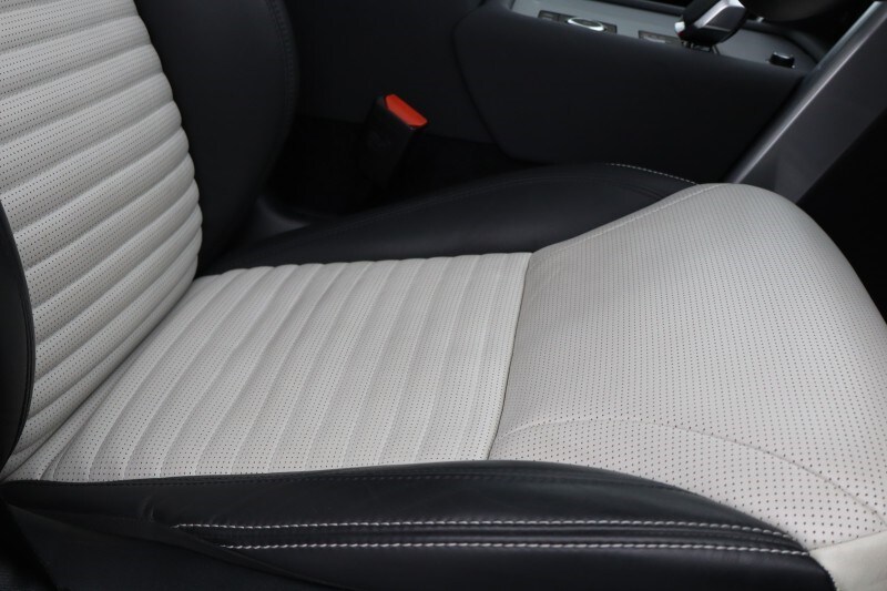 Used Land Rover Discovery 2025 for sale - 77758740: Photo 24