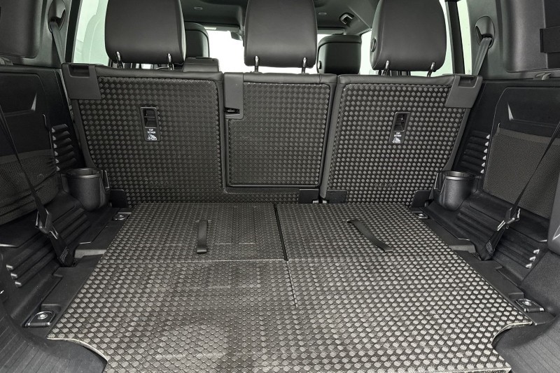 Used Land Rover Defender 2024 for sale - 77435220: Photo 10