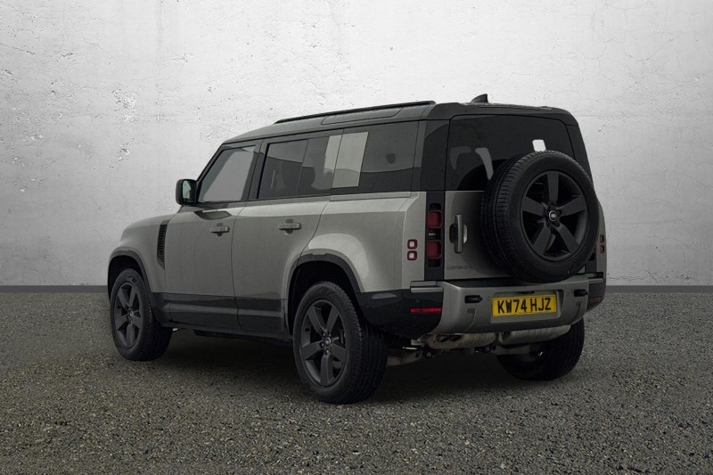 Used Land Rover Defender 2024 for sale - 77435220: Photo 2