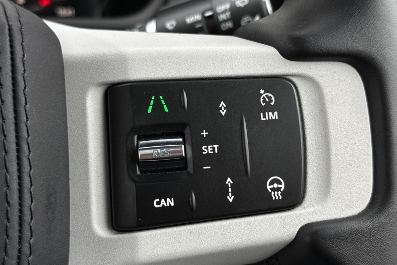 Used Land Rover Defender 2024 for sale - 77435220: Photo 28