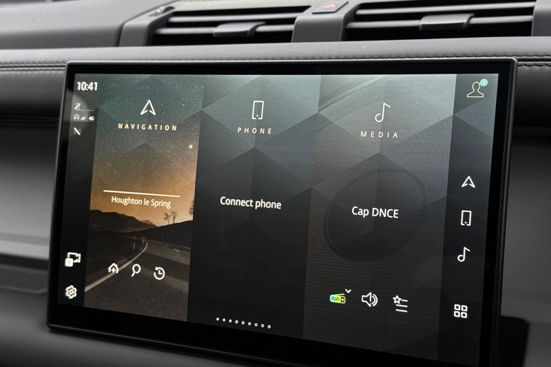 Used Land Rover Defender 2024 for sale - 77435220: Photo 29