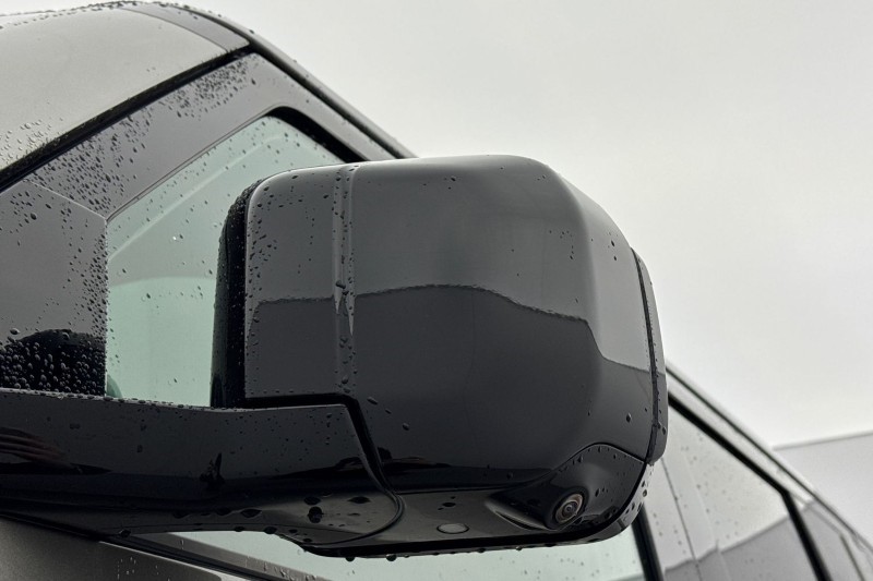 Used Land Rover Defender 2024 for sale - 77435220: Photo 46