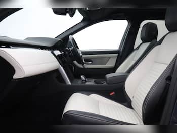 Used Land Rover Discovery Sport 2025 for sale - 79672677: Photo