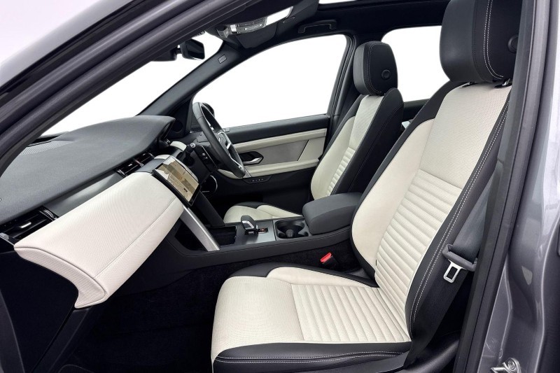 Used Land Rover Discovery Sport 2024 for sale - 77649910: Photo 3