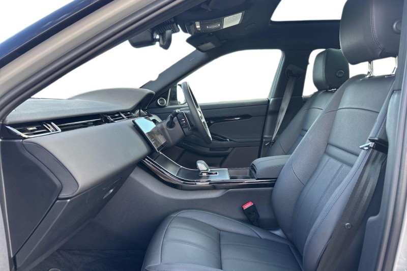 Used Land Rover Range Rover Evoque 2025 for sale - 77261795: Photo 3