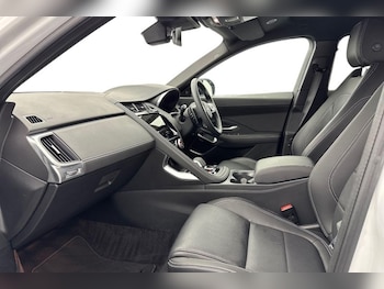 Used Jaguar E-Pace 2024 for sale - 77248112: Photo