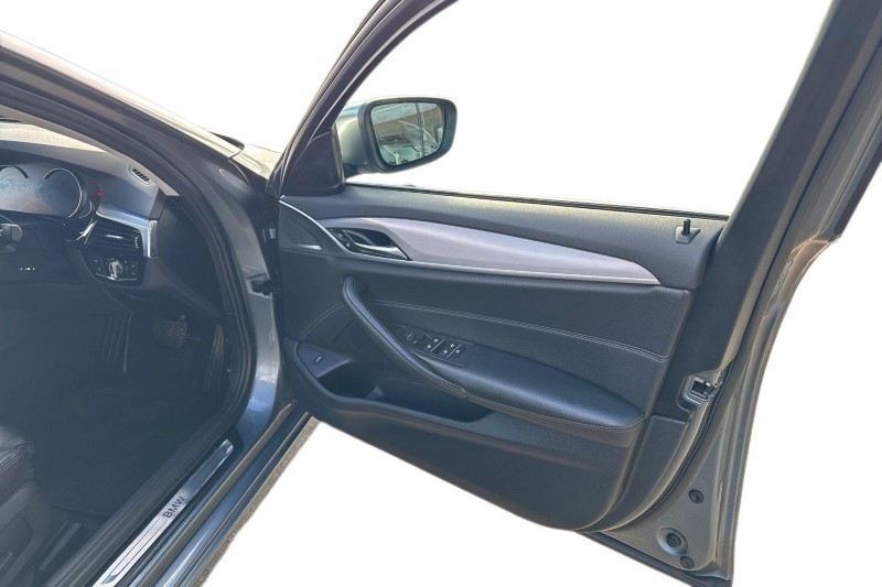 Used BMW 5 Series 2017 for sale - 77918096: Photo 21