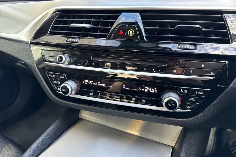 Used BMW 5 Series 2017 for sale - 77918096: Photo 29