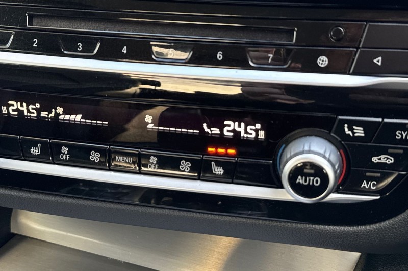 Used BMW 5 Series 2017 for sale - 77918096: Photo 31