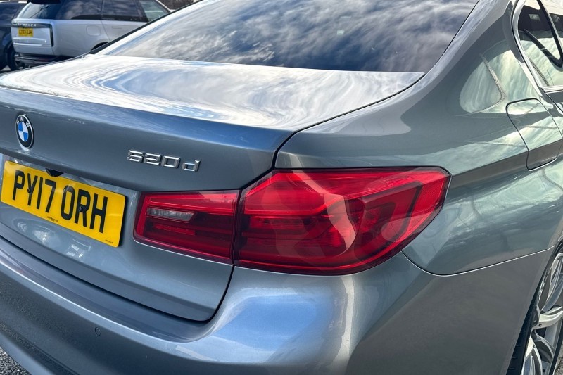 Used BMW 5 Series 2017 for sale - 77918096: Photo 42