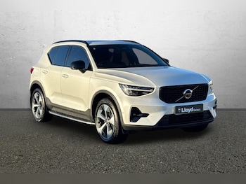 Used Volvo XC40 2024 for sale - 77005500: Photo