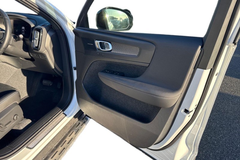 Used Volvo XC40 2024 for sale - 77005500: Photo 22