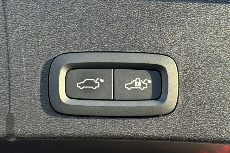 Used Volvo XC40 2024 for sale - 77005500: Photo 36