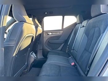 Used Volvo XC40 2024 for sale - 77005500: Photo