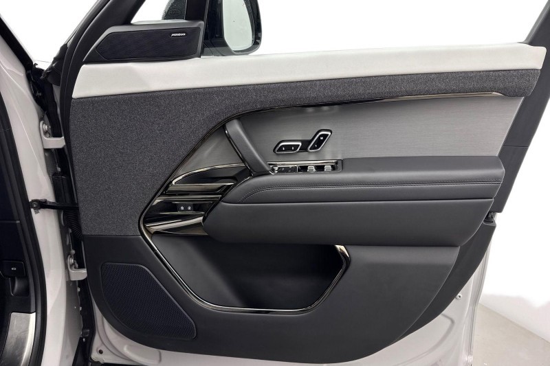 Used Land Rover Range Rover Sport 2023 for sale - 77678991: Photo 22