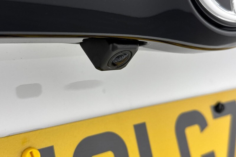 Used Toyota Yaris 2021 for sale - 77339572: Photo 35