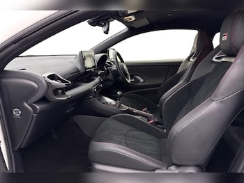 Used Toyota Yaris 2021 for sale - 77339572: Photo