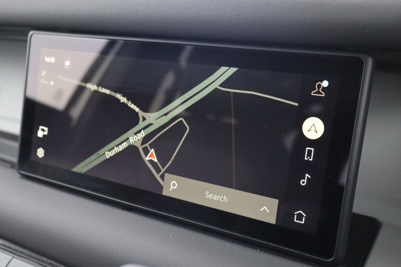 Used Land Rover Defender 2023 for sale - 77802075: Photo 11