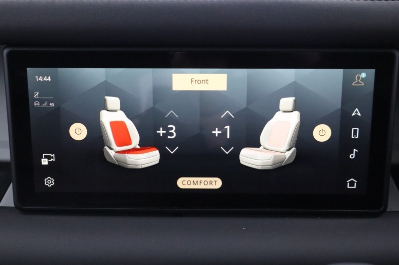 Used Land Rover Defender 2023 for sale - 77802075: Photo 34