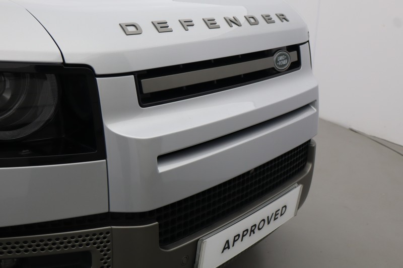 Used Land Rover Defender 2023 for sale - 77802075: Photo 40