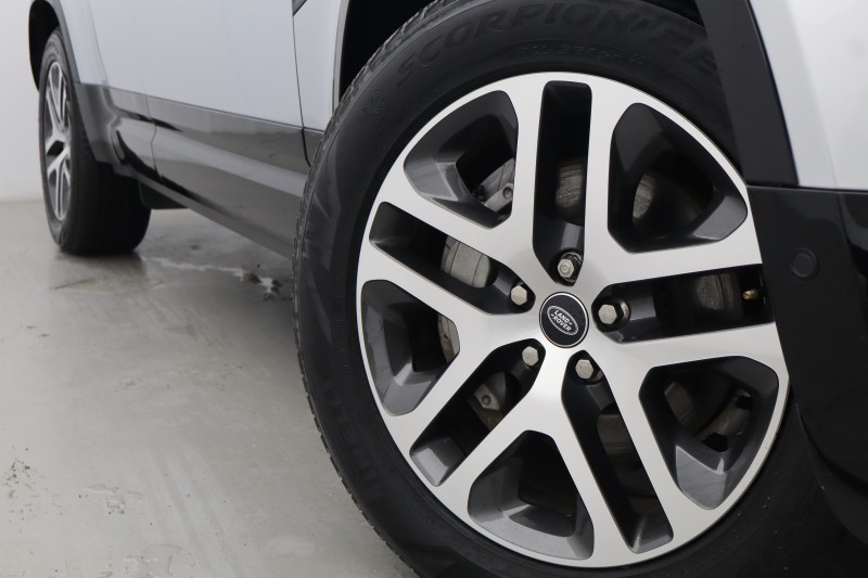 Used Land Rover Defender 2023 for sale - 77802075: Photo 41