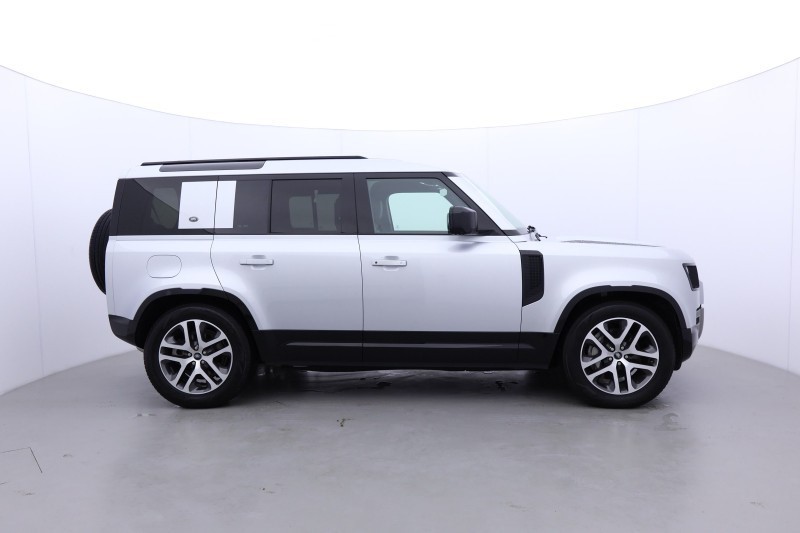 Used Land Rover Defender 2023 for sale - 77802075: Photo 5