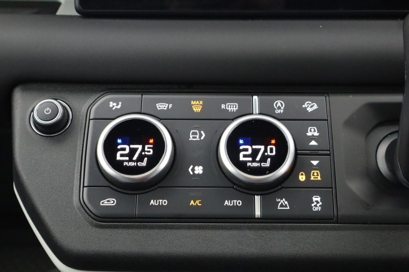 Used Land Rover Defender 2023 for sale - 77802075: Photo 51