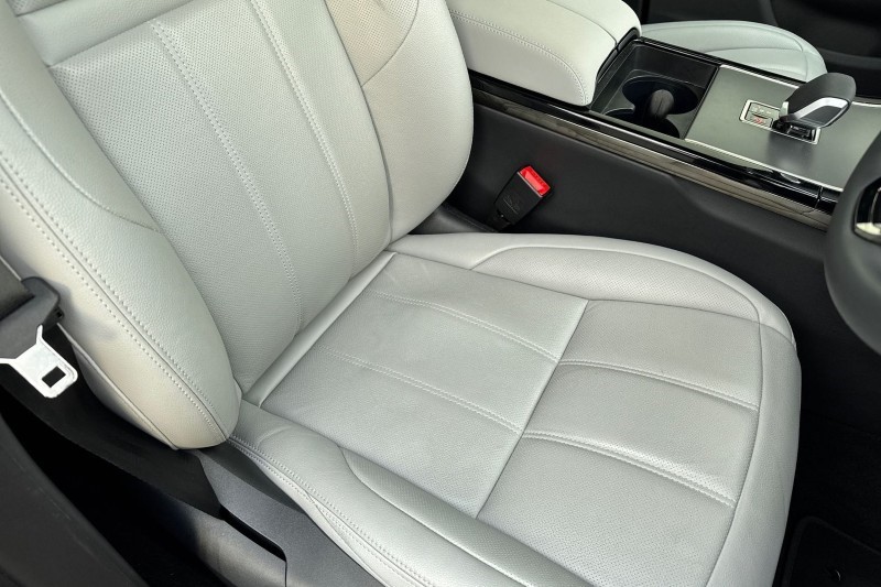 Used Land Rover Range Rover Evoque 2025 for sale - 77261794: Photo 24