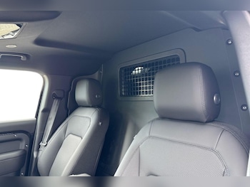 Used Land Rover Defender 2026 for sale - 78801015: Photo