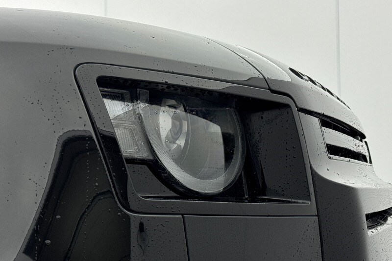 Used Land Rover Defender 2023 for sale - 77474746: Photo 17