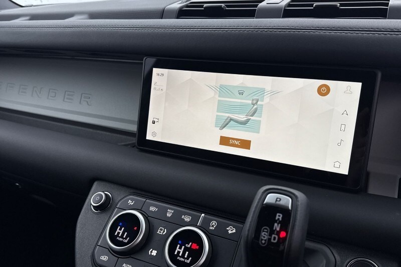 Used Land Rover Defender 2023 for sale - 77474746: Photo 30