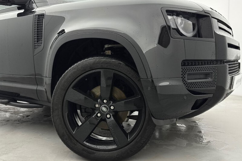 Used Land Rover Defender 2023 for sale - 77474746: Photo 37