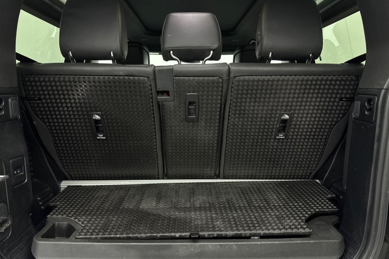 Used Land Rover Defender 2024 for sale - 77449918: Photo 10