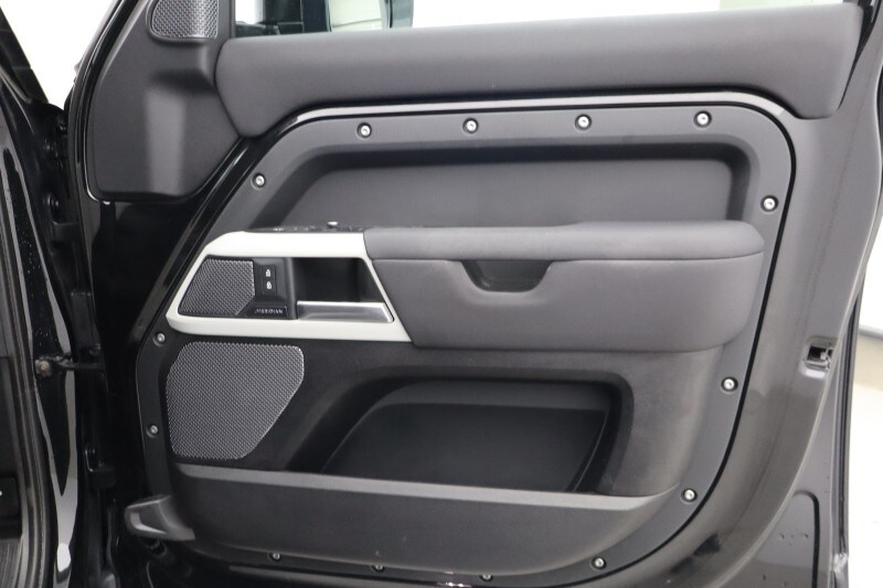 Used Land Rover Defender 2020 for sale - 77742677: Photo 20