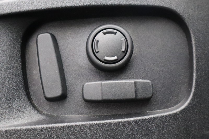 Used Land Rover Defender 2020 for sale - 77742677: Photo 22