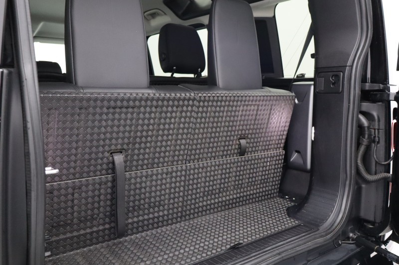 Used Land Rover Defender 2020 for sale - 77742677: Photo 37