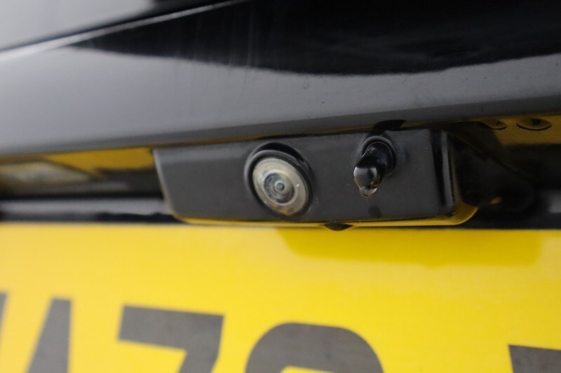 Used Land Rover Defender 2020 for sale - 77742677: Photo 38