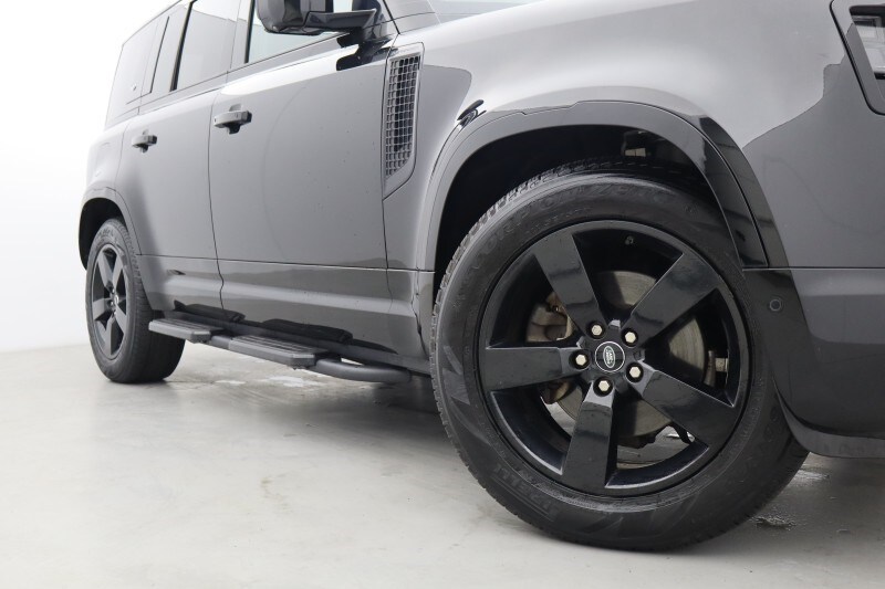 Used Land Rover Defender 2020 for sale - 77742677: Photo 42