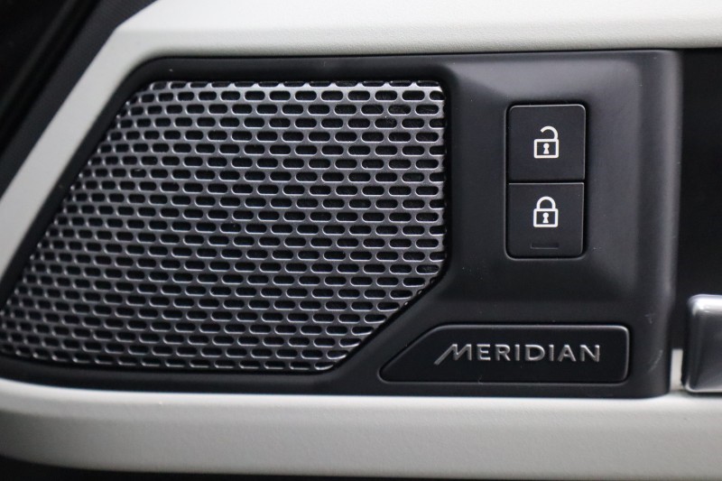 Used Land Rover Defender 2020 for sale - 77742677: Photo 49