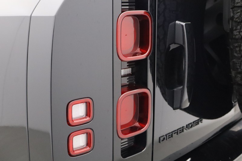 Used Land Rover Defender 2025 for sale - 77745953: Photo 18