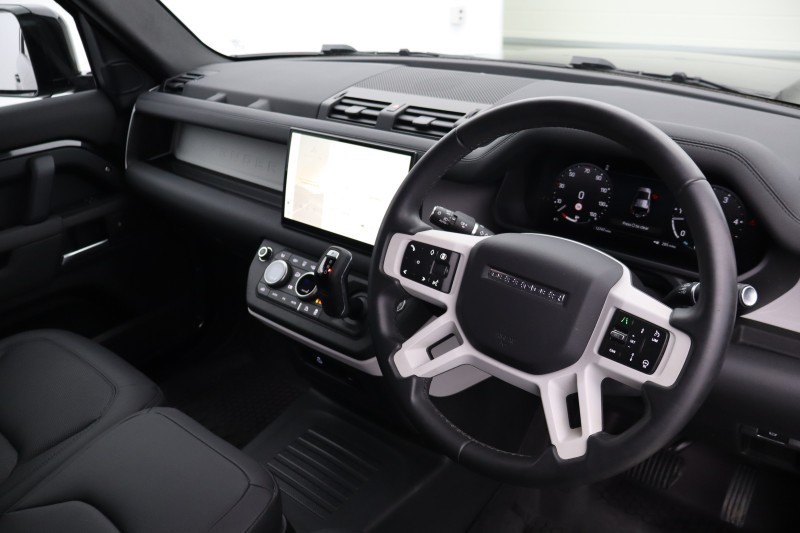 Used Land Rover Defender 2025 for sale - 77745953: Photo 9