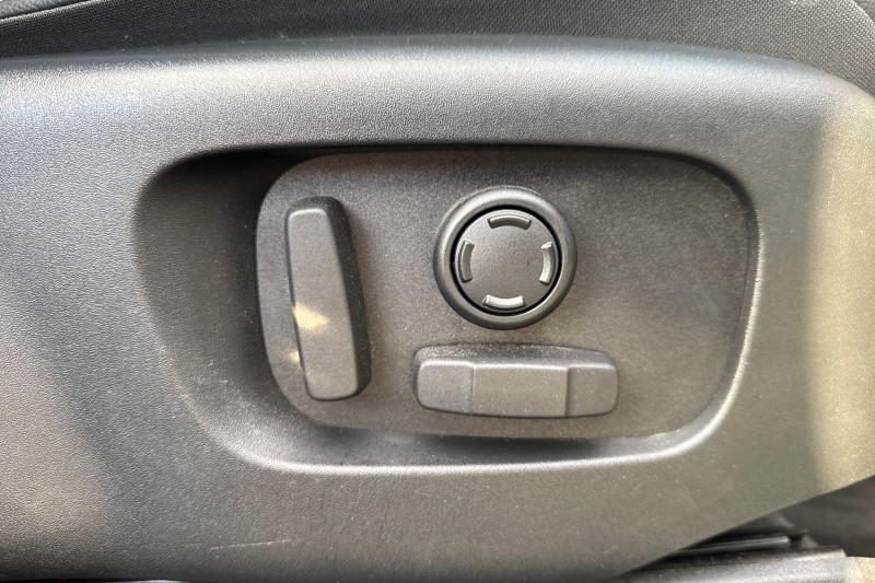 Used Land Rover Range Rover Velar 2023 for sale - 76984325: Photo 25