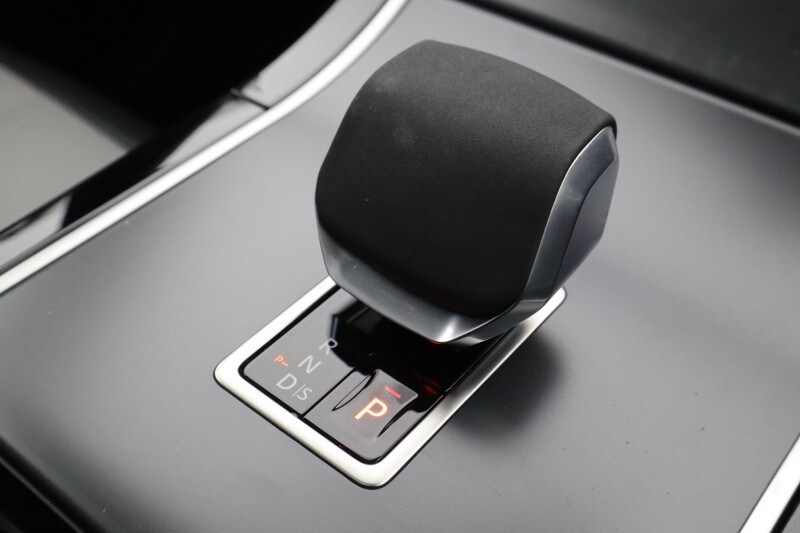 Used Land Rover Range Rover Velar 2023 for sale - 77813034: Photo 13