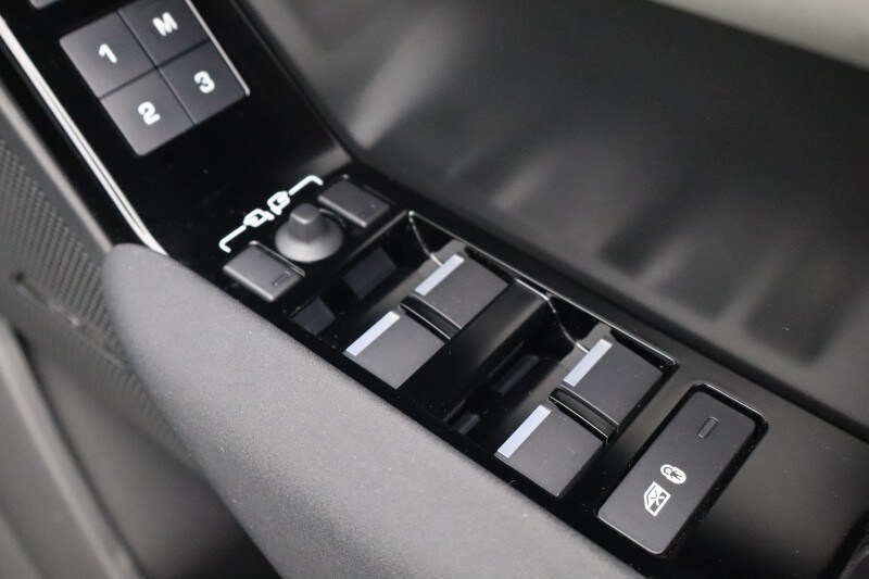 Used Land Rover Range Rover Velar 2023 for sale - 77813034: Photo 22