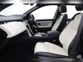 Used Land Rover Discovery Sport 2022 for sale - 78701276: Photo