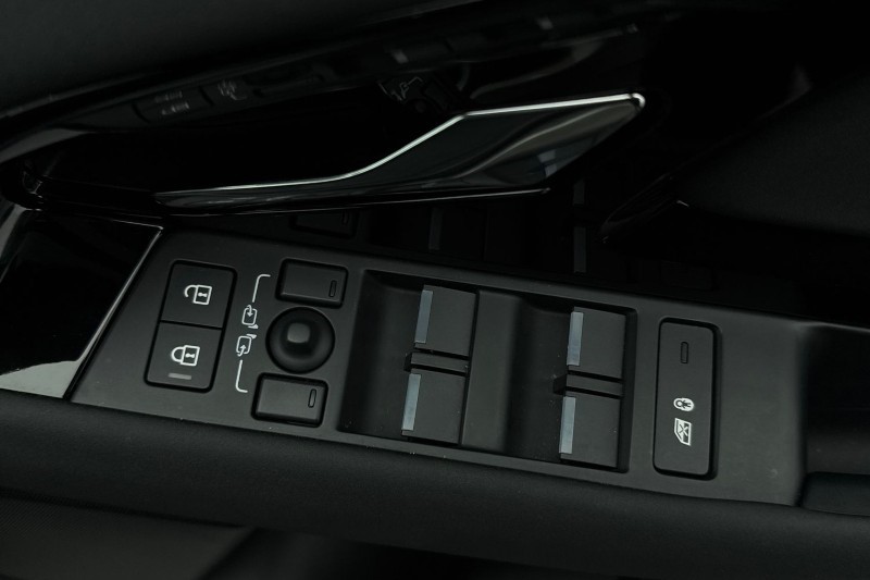 Used Land Rover Range Rover Evoque 2025 for sale - 77248110: Photo 23