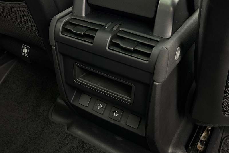 Used Land Rover Defender 2022 for sale - 77519410: Photo 18